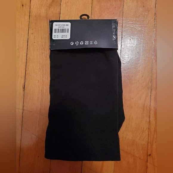 NWT Abercrombie & Fitch black tights. Women size M/L - Picture 2 of 6